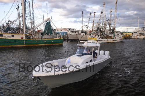 Edgewater 370CC beoordelingen en specificaties